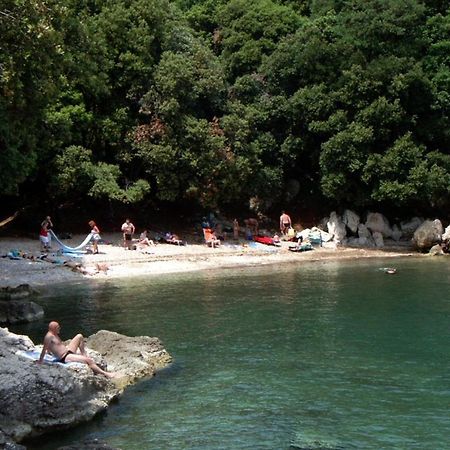 Apartments By The Sea Duga Luka - Prtlog, Labin - 2367 Drenje  외부 사진